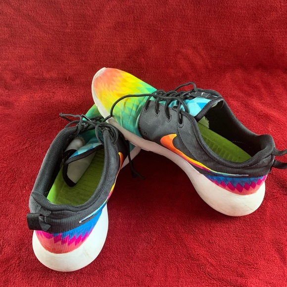 Nike Multicolor Sneakers Size 7.5 - Picture 4 of 9